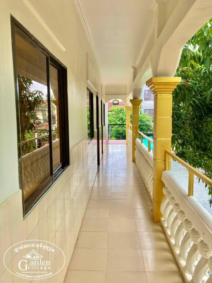 Garden Village Guesthouse & Pool Bar Сиемрип Экстерьер фото